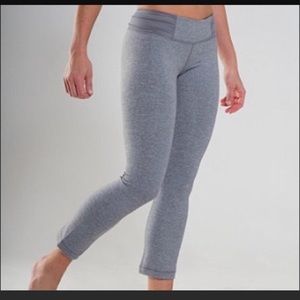 Lululemon Mudra Crop Yoga Pant Gray RARE